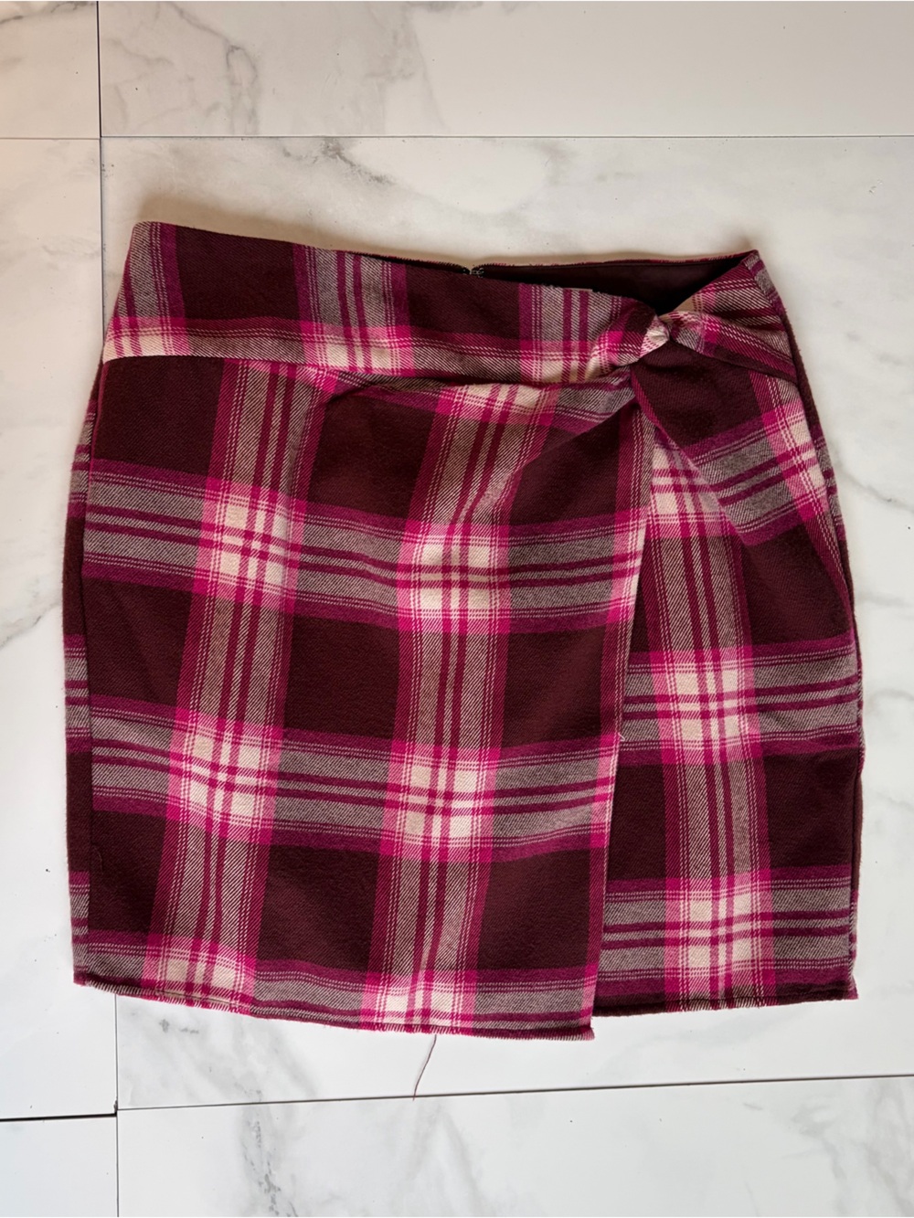 LOFT Plaid Knot Front Mini Skirt Burgundy Pink Size 6 NWT